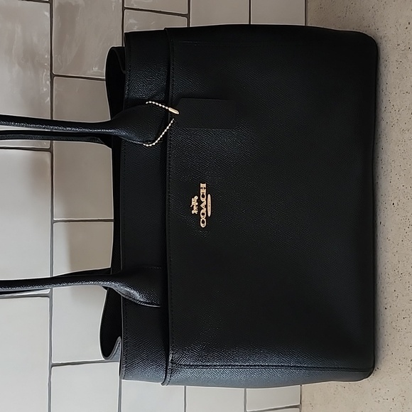 NWT Coach Casey Tote - Picture 1 of 9